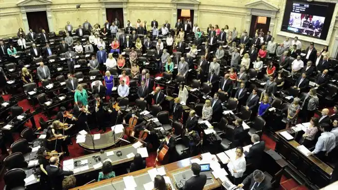 Niegan querer “condicionar” a la futura gestión con nuevas leyes