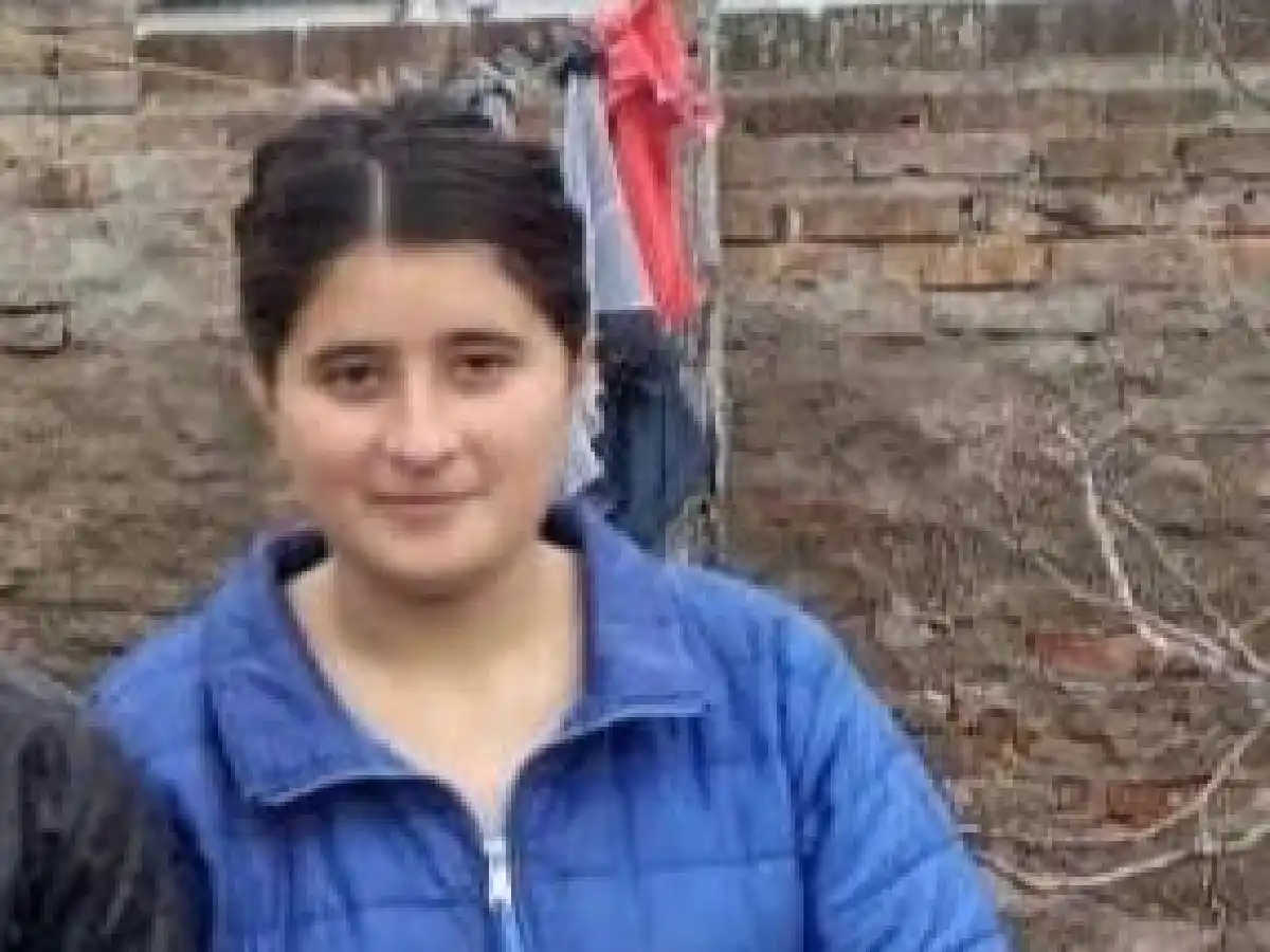 Buscan a una joven que falta de su hogar en San Francisco