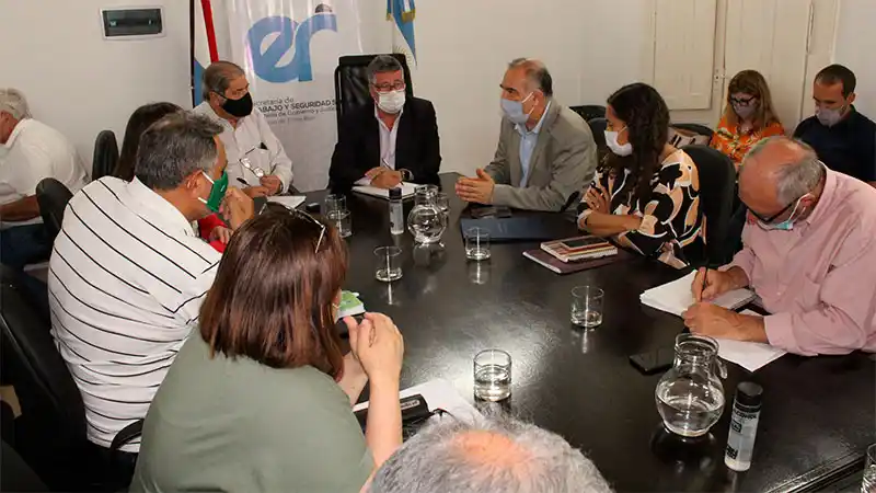 Paritaria: definieron porcentaje de aumento y se dará estabilidad a 1500 agentes