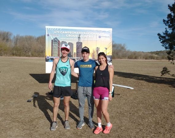 Redolatti fue cuarto y Giustozzi terminó octava en el Nacional de cross country