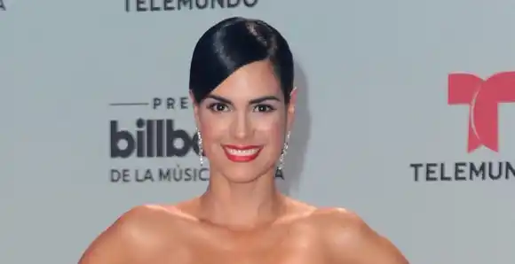 Scarlet Ortiz rompe en llanto al salir de Top Chef VIP