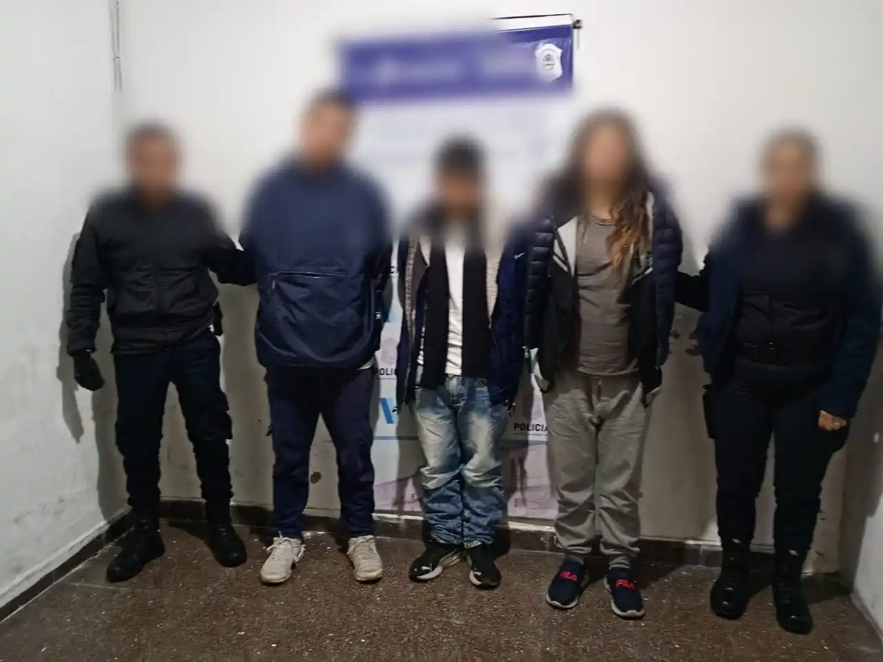 Tres aprehendidos por encubrimiento tras el robo a un vehículo