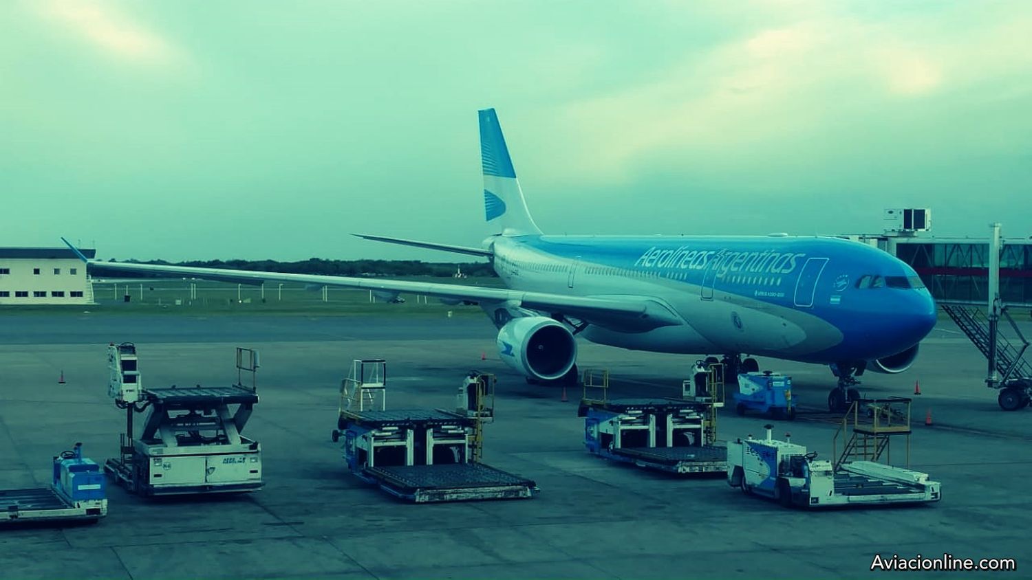 Aerolíneas Argentinas relanza su servicio de courier desde Miami con entrega a domicilio