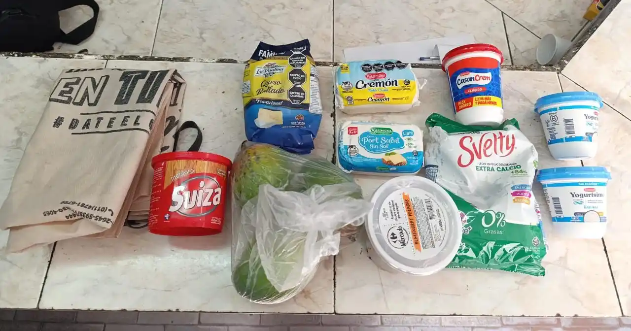 Una joven intentó robar productos de un súper del centro y otro sospechoso fue detenido con una moto robada en zona sudoeste