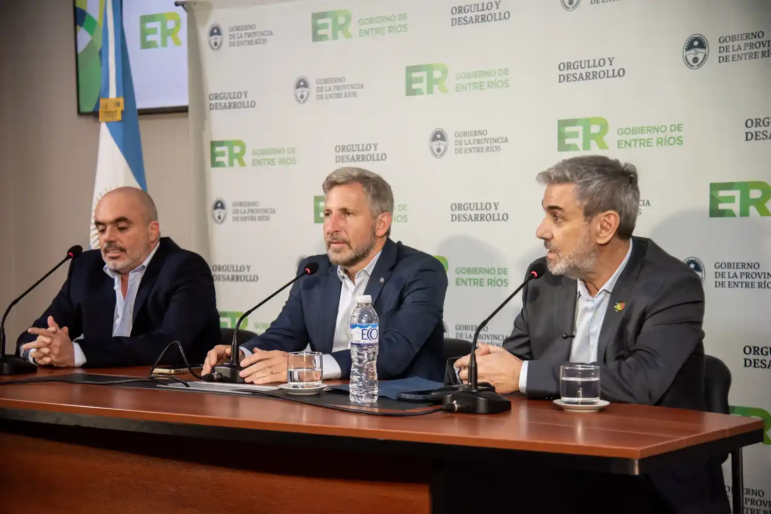 Frigerio anunció un acuerdo histórico con ANSES: Entre Ríos recibirá $120.000 millones para la Caja de Jubilaciones