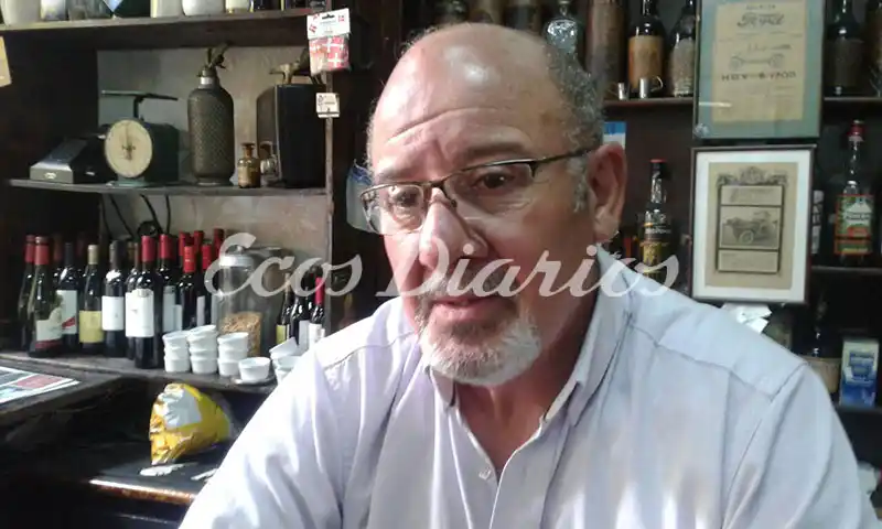 Sustrajeron 70 litros de pintura de una vivienda