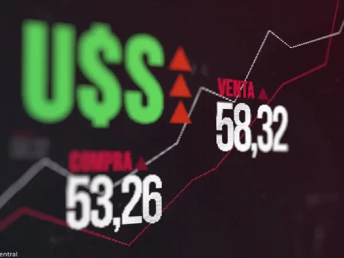 Dólar hoy: tras el lunes negro, la divisa cerró a $58,30 y hubo fuerte disparidad de precios