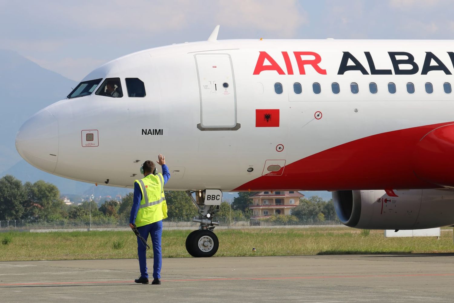 Air Albania recibe dos Airbus A320 de GA Telesis