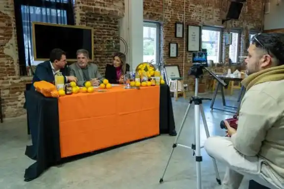 Presentaron las fiestas del citrus y de la yerra