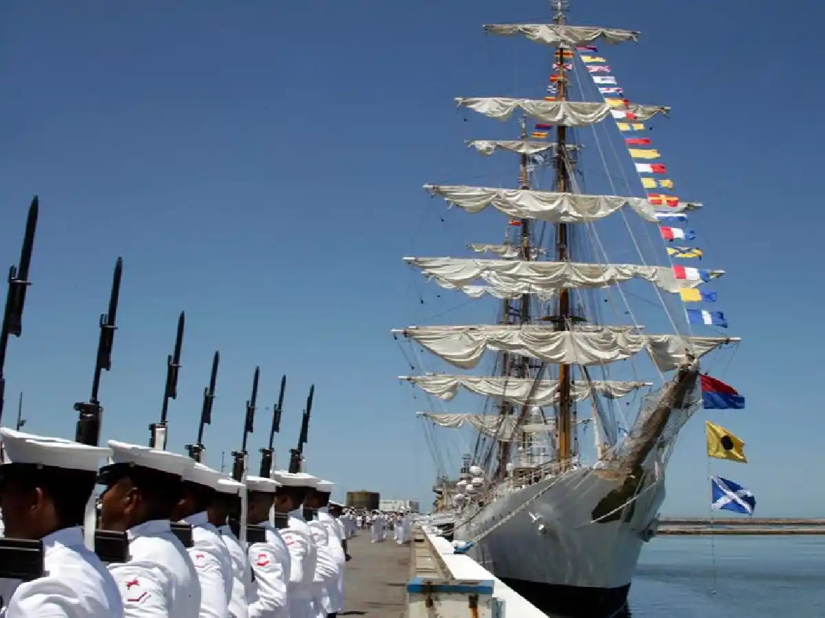 Ya se puede visitar la fragata Libertad en Mar Del Plata con entrada libre y gratuita