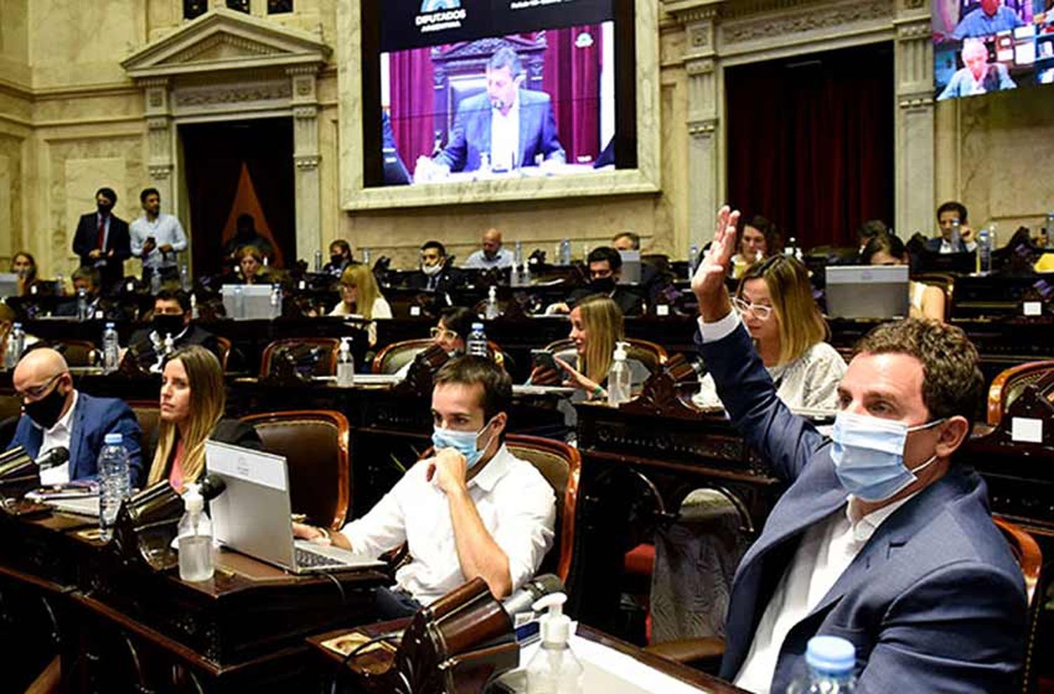 Movilidad jubilatoria: «Solo en Argentina se pretende reformular un sistema sin un debate abierto a la sociedad»