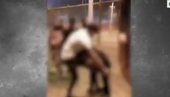 ¿XENOFOBIA EN LA ESCUELA? Policía de Lima intervino en brutal pelea entre estudiantes venezolanos y peruano