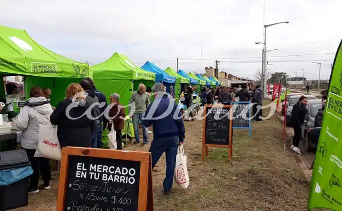 Buena respuesta a otra edición del  “Mercado en tu barrio”