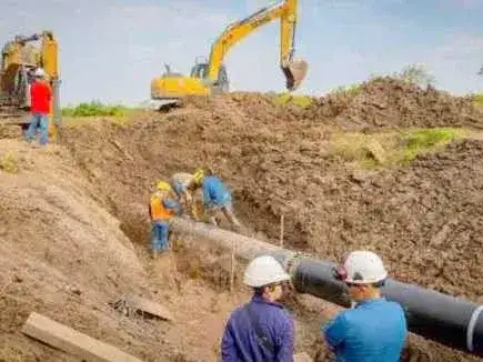 Basterra cruzó a su par de LLA, Basualdo por
el gasoducto y cuestionó el abandono del NEA