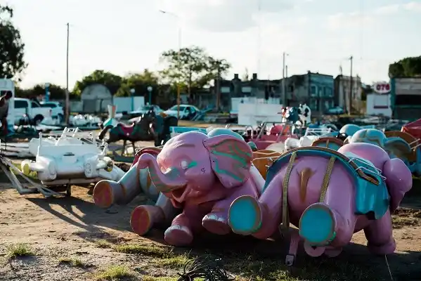 Se fue el parque de diversiones que estaba en la Costanera de la ciudad 