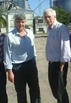 Visitantes desde el gobierno nacional en la Fiesta de la Avicultura