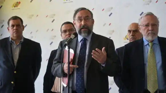 ¡OTRO MÁS! Luis Ratti pide que le pongan los ganchos a Jesús María Casal por el “fraude” de la primaria (+Video)