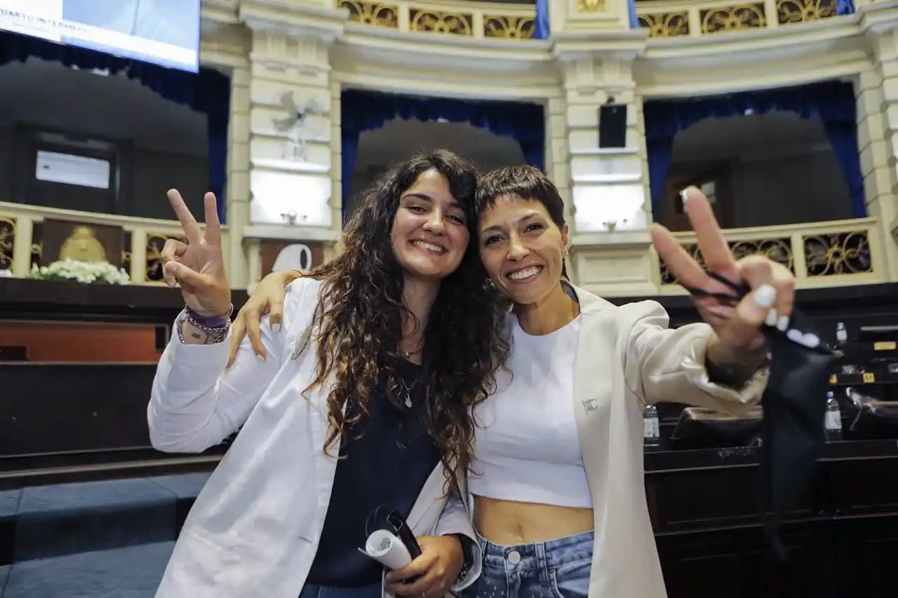 ¿Quién es Berenice Latorre?: La diputada más joven de la historia en asumir como diputada bonaerense