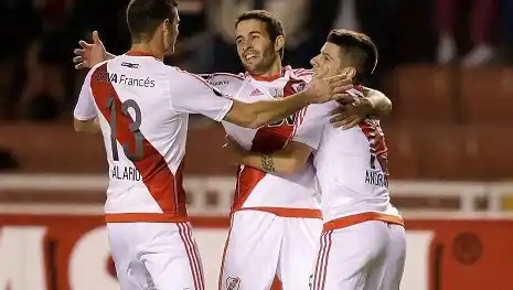 River ganó en Perú y aseguró el primer lugar del grupo en la Copa 