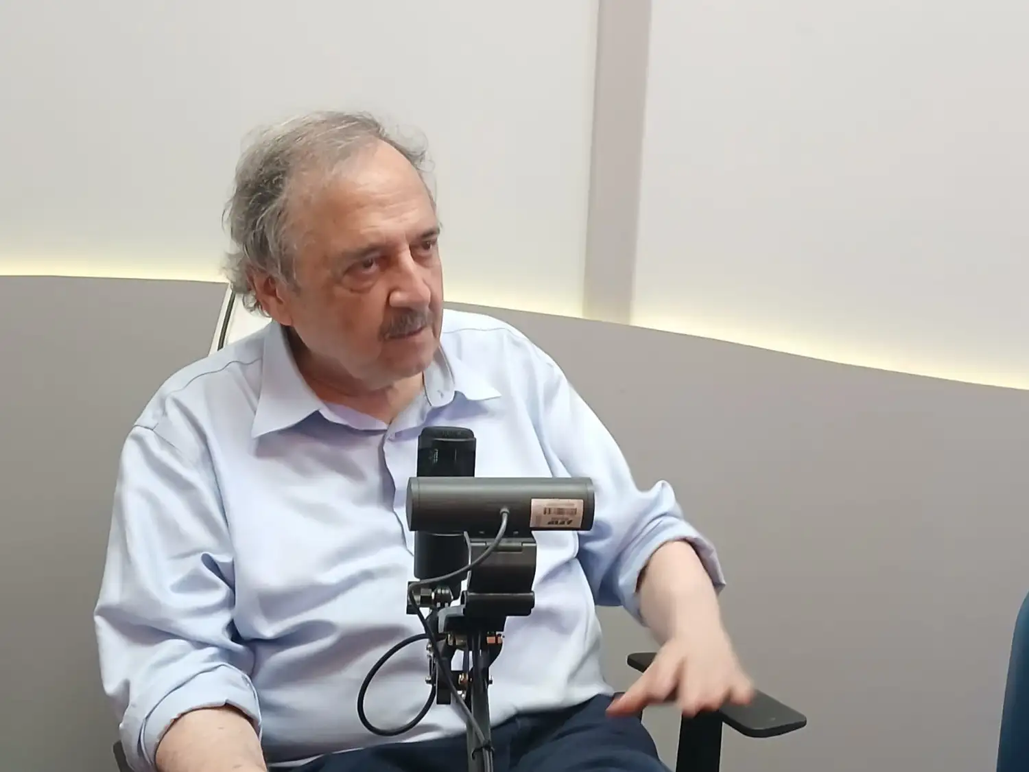 Ricardo Alfonsín aseguró que “sigo defendiendo las ideas de Yrigoyen, Illia, de Alfonsín”, pero “por afuera del partido”.