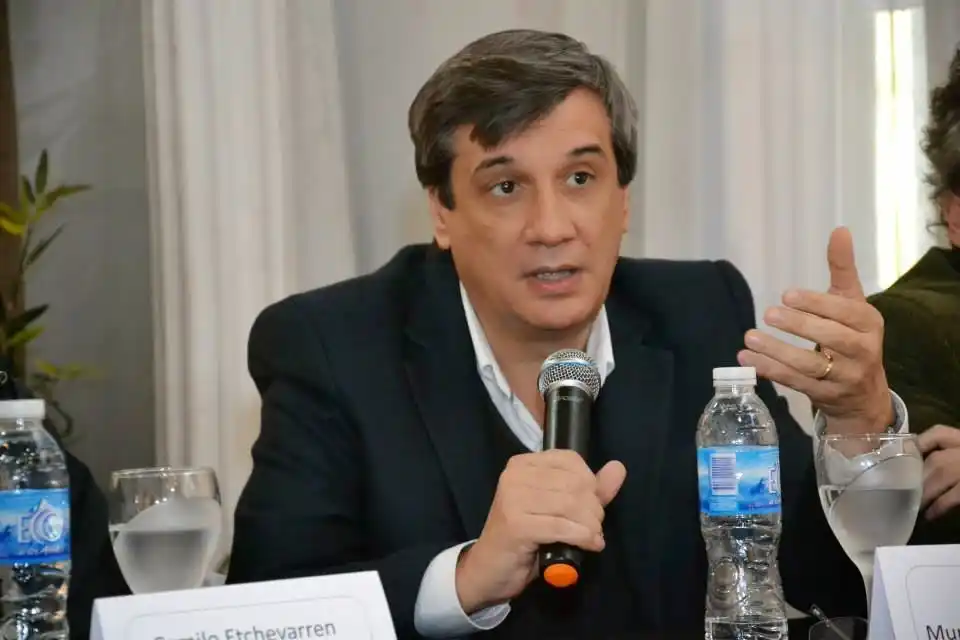 Rivadavia: Intendente Buil celebró la Ley de Paritarias Municipales 