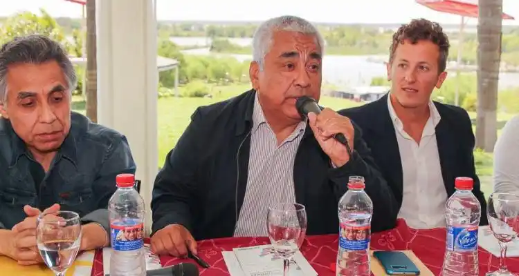Salazar denunció que la obra de repavimentación de la ruta 1001 “es un engaño”