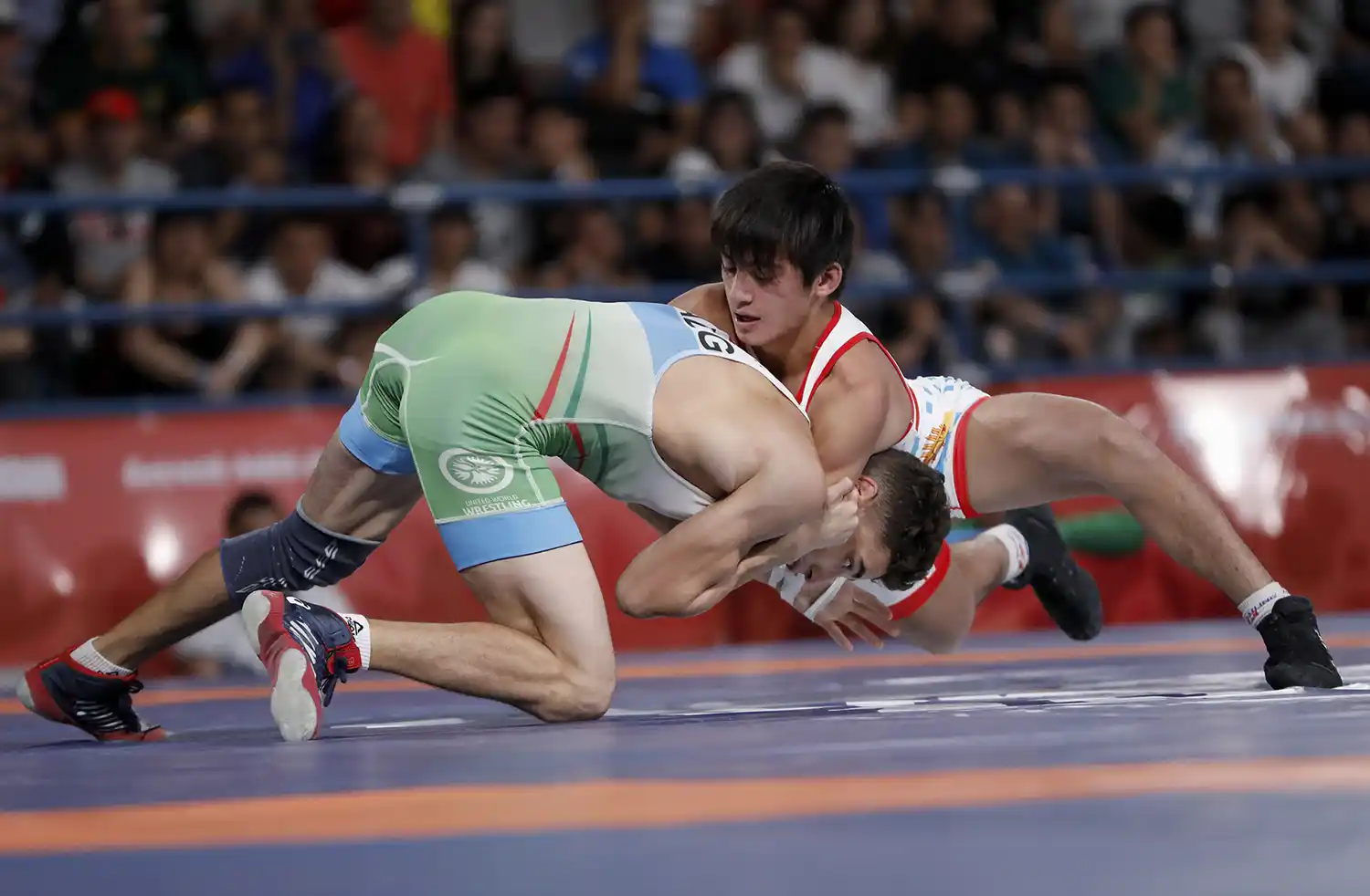 En lucha, Almendra se colgó la medalla de plata