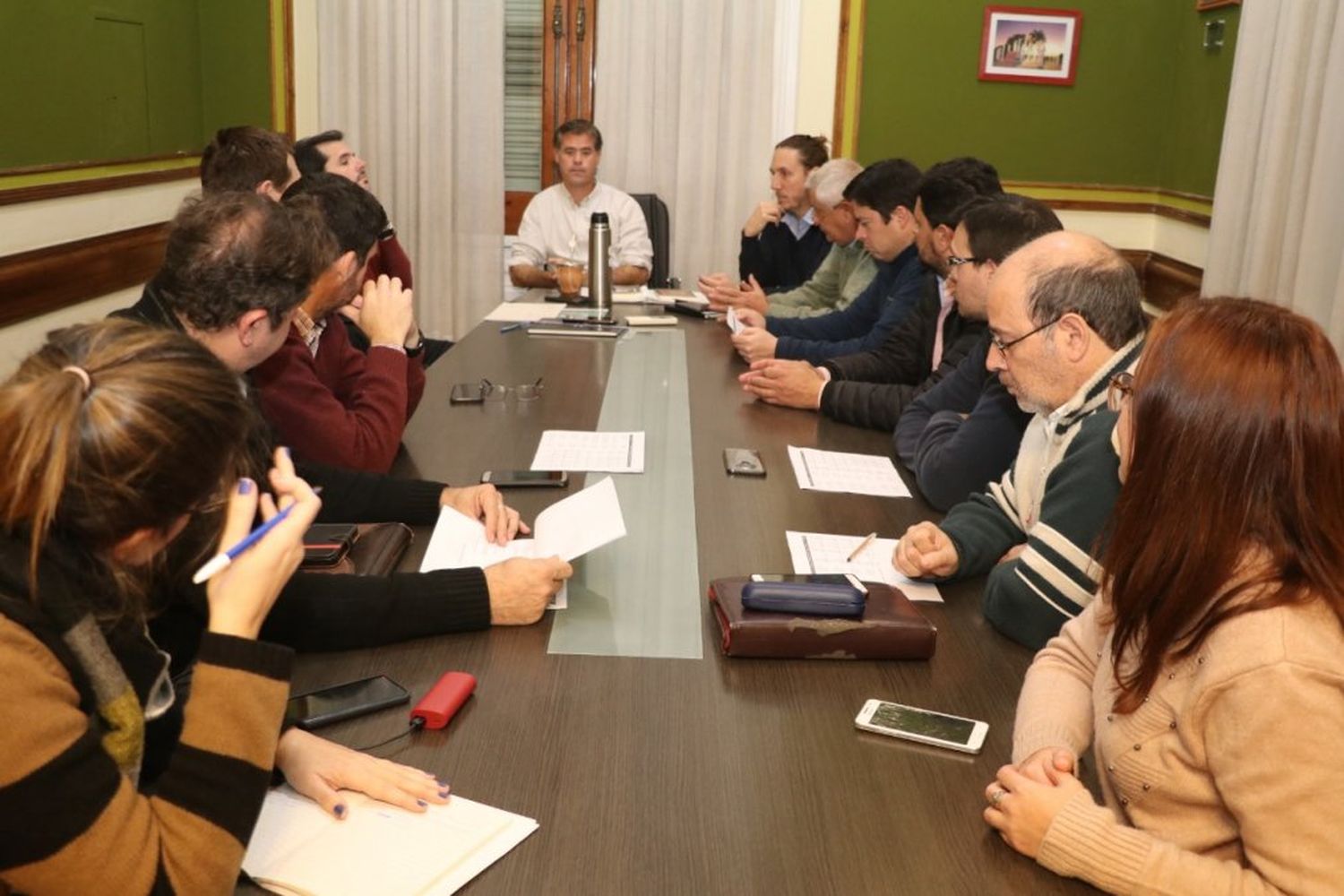 La reunión fue encabezada por el intendente Martín Piaggio 