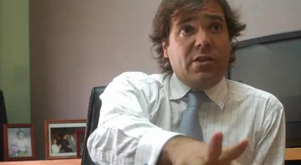 Cortocircuitos en el sciolismo: Alberto Pérez cruzó a De Fazio
