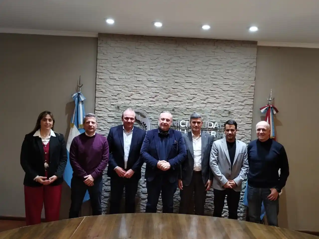 Intendentes de Córdoba se unen para construir una agenda federal.