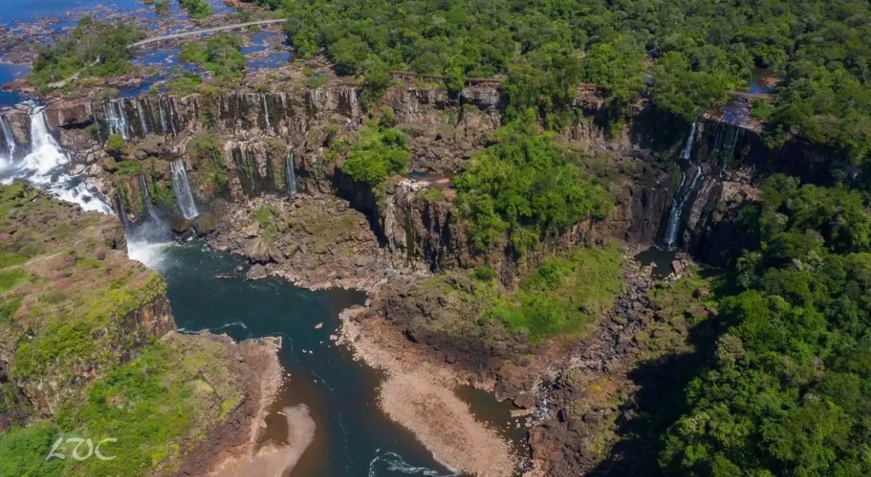 Las Cataratas del Iguazú sin agua