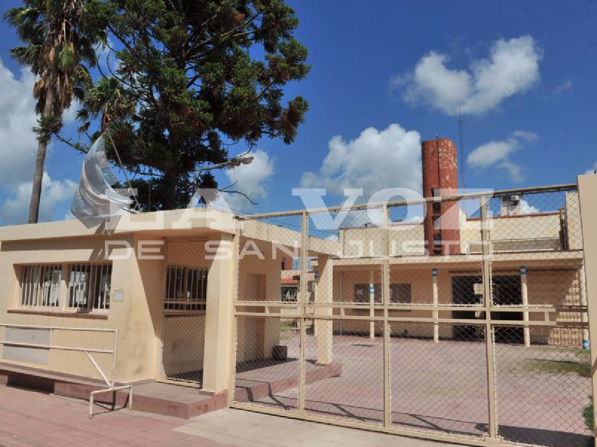 Permanece detenido en el penal local.