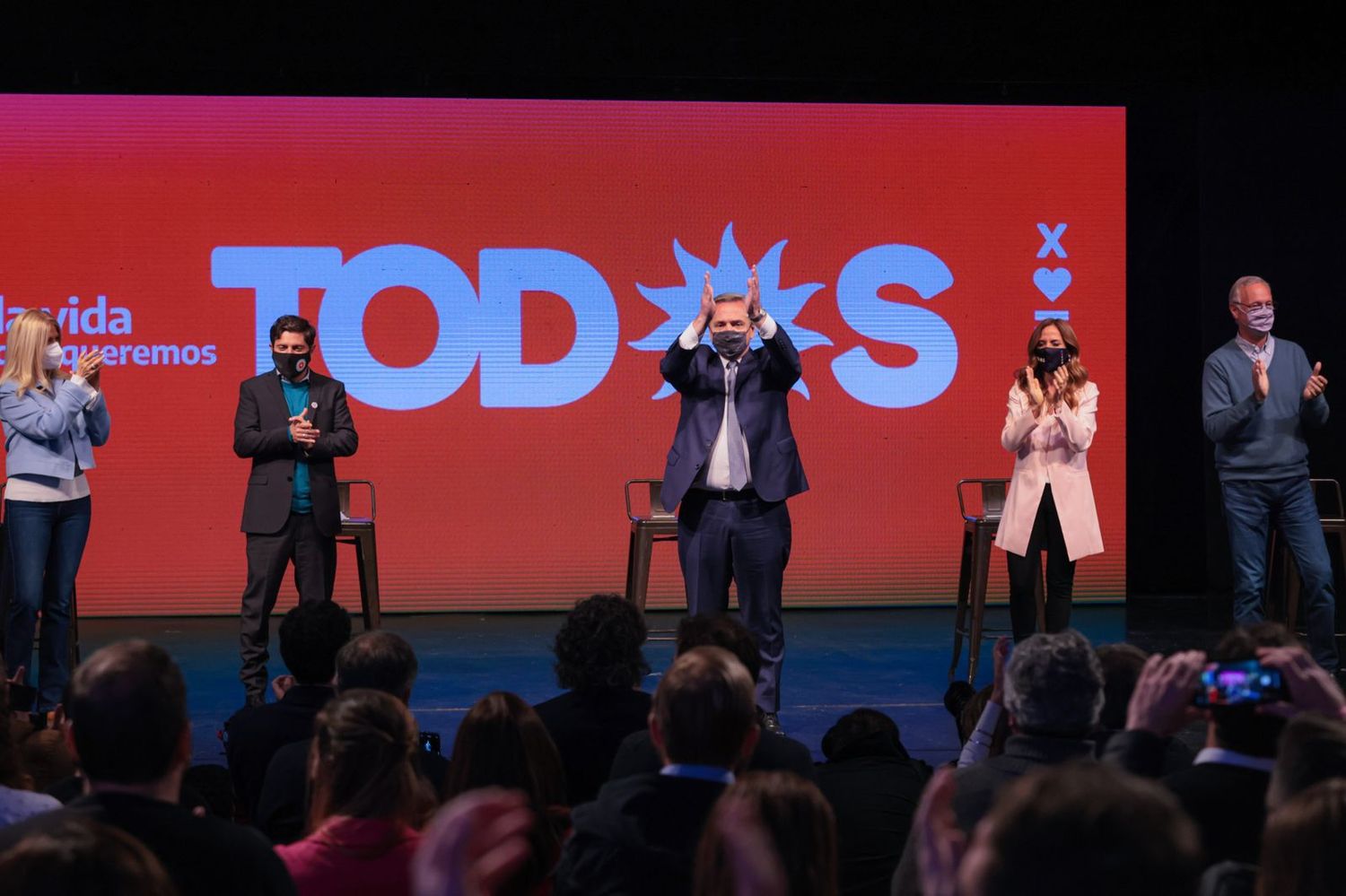 Cierre de campaña: "Quieren hacer el mismo país que Macri, pero más rápido y doloroso", criticó Kicillof a Juntos