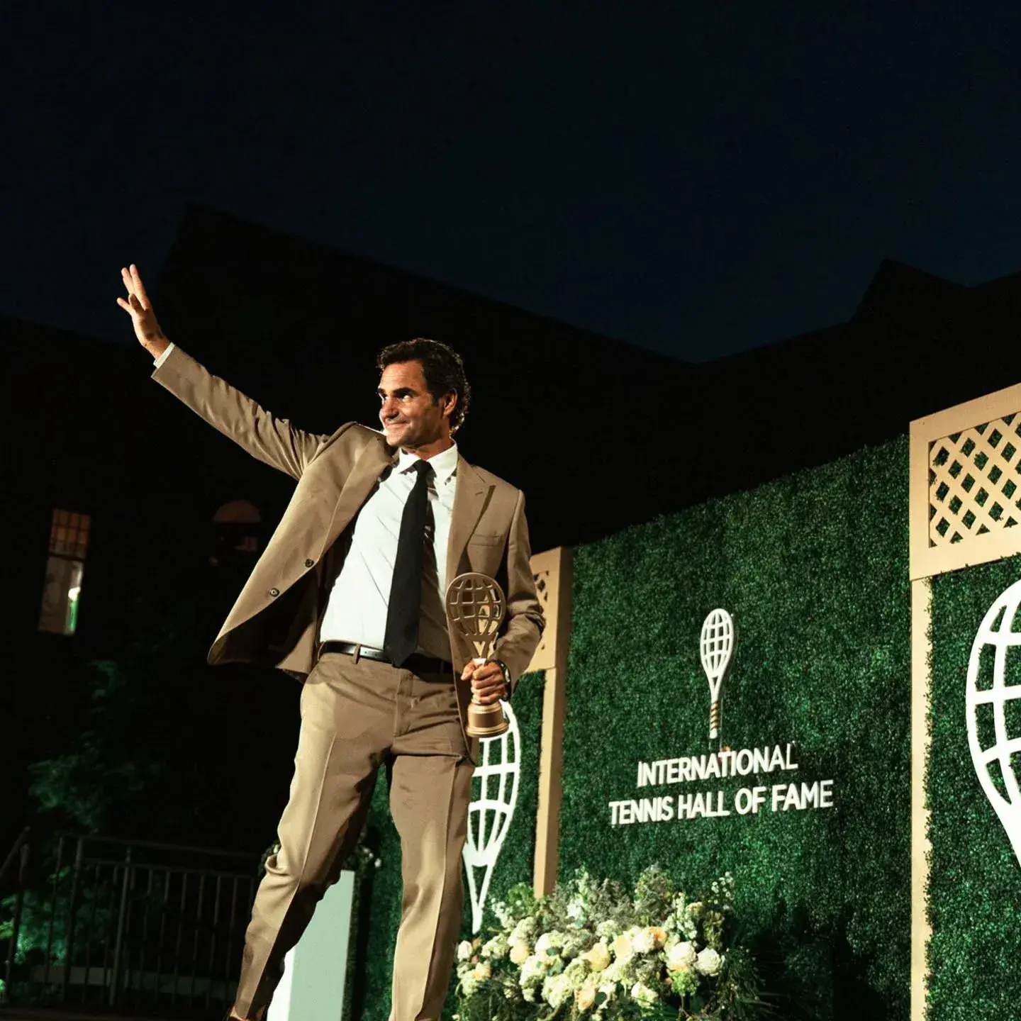 Roger Federer ingresó al Salón de la Fama del tenis y recibió uno de los mayores honores de su carrera