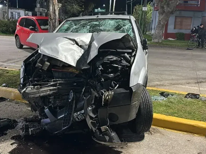 Tres vehículos quedaron involucrados en el accidente fatal.