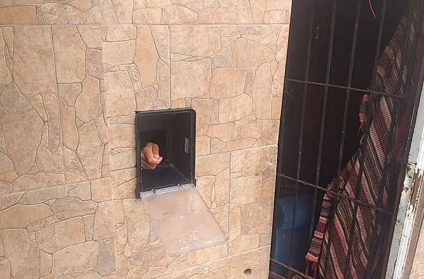 Atrapan a un vendedor de droga muy ingenioso en la "Villa 110"