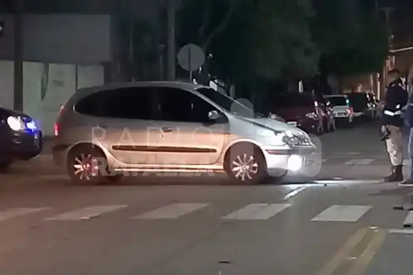 Fuerte accidente de tránsito en Luis Fanti terminó con un muchacho accidentado