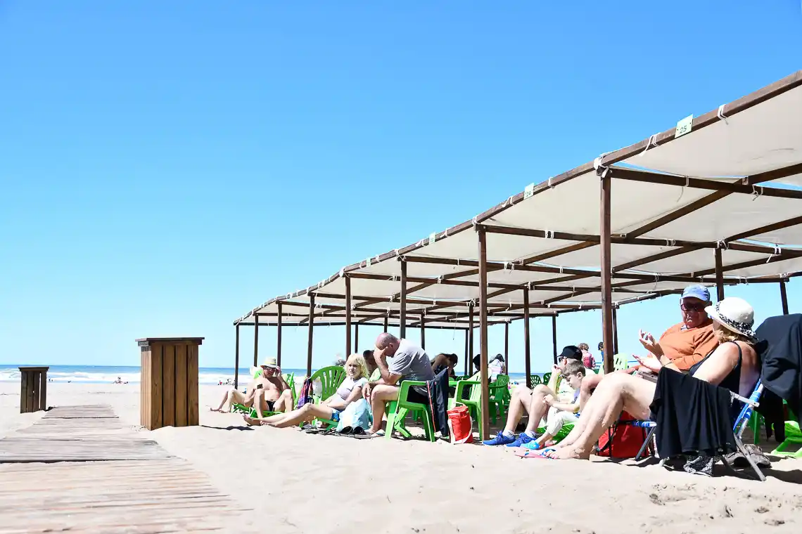 Unas 275 mil personas disfrutaron de la playa pública de Necochea