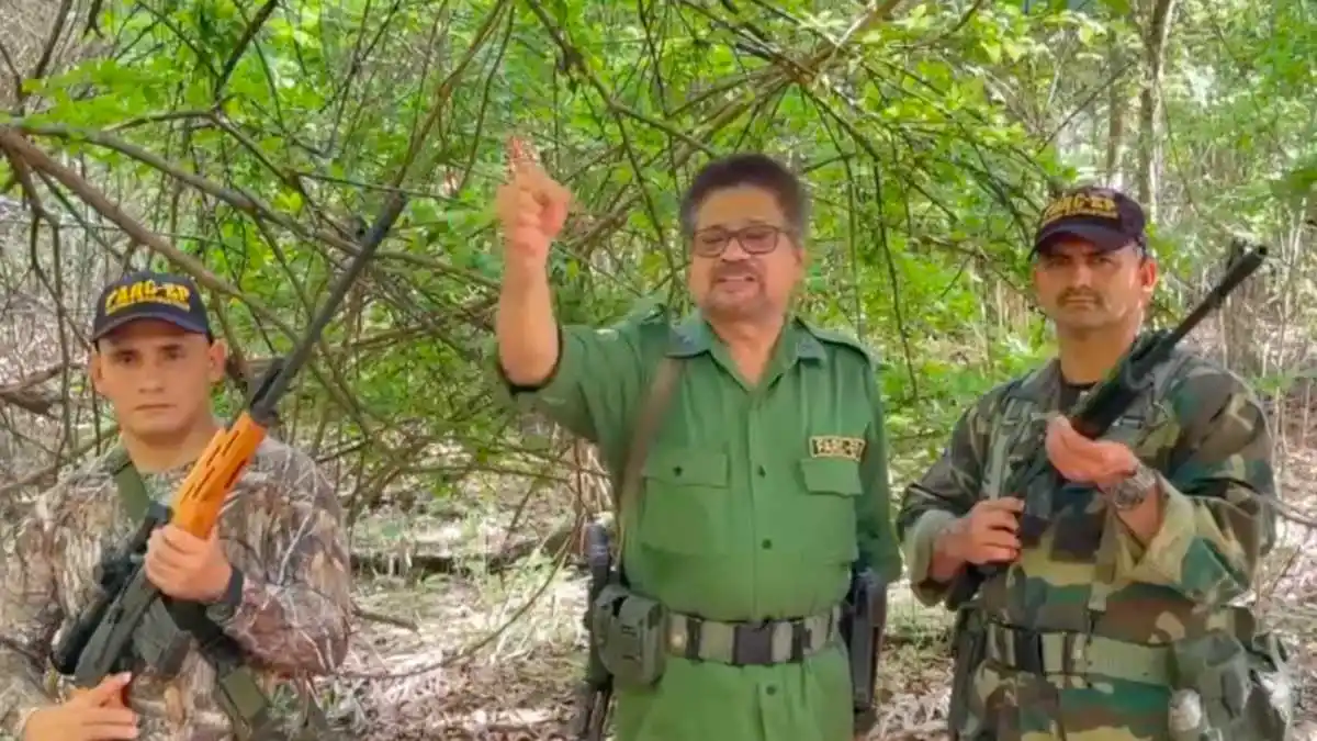 RECLUTÓ 12 MIL NIÑOS EN 30 AÑOS: las Farc mató a unas 100.000 personas, afirma la Comisión de la Verdad