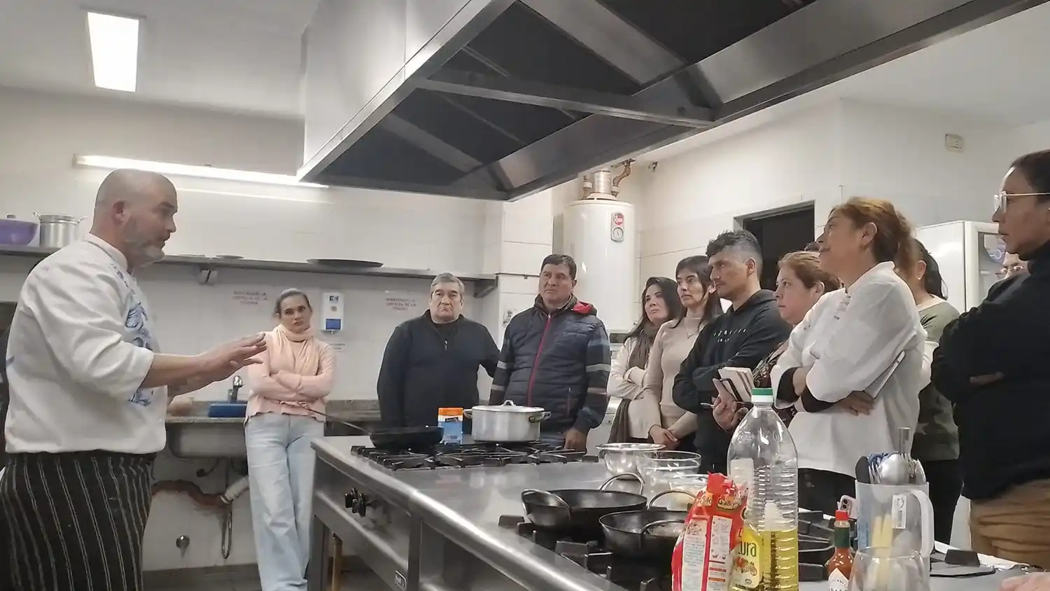 El prestigioso chef necochense compartirá sus conocimientos y experiencia.
