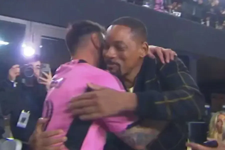Video: el cálido saludo entre Messi y Will Smith en el debut del Inter Miami en la MLS