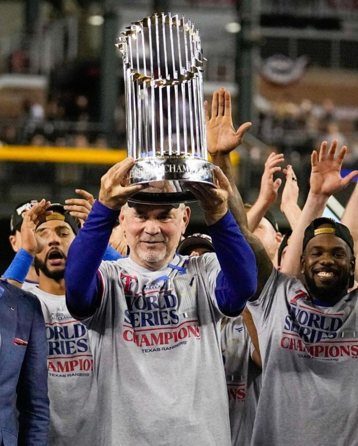 ¡A puro champagne! así fue el festejo de los Texas Rangers