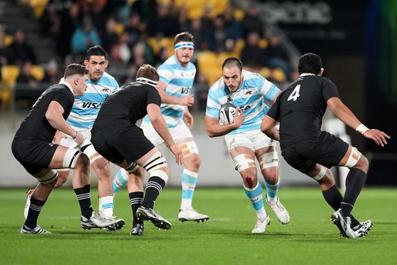 Los Pumas dieron el golpe en el inicio del Rugby Championship: vencieron a los All Blacks por tercera vez en la historia