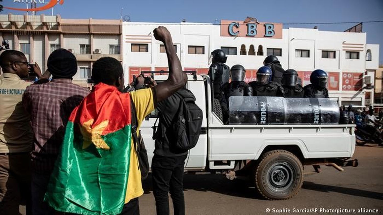 El gobierno de Burkina Faso negó un golpe de estado tras tiroteos en varios cuarteles