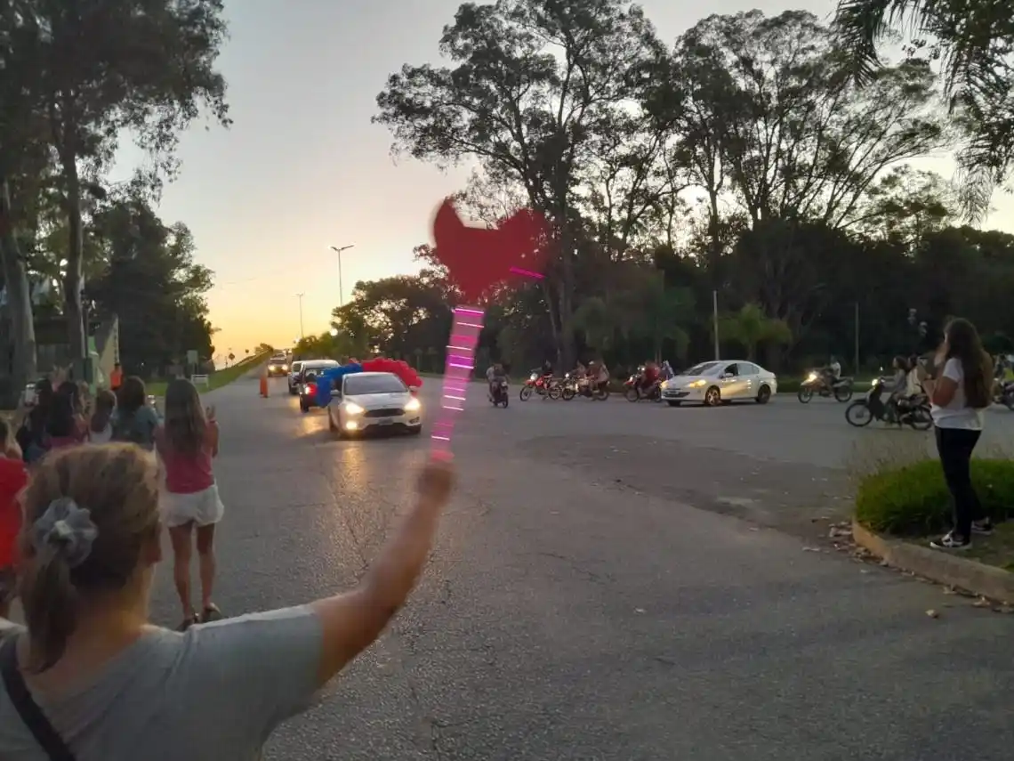 Así fue la bienvenida a Martiniano al llegar a Dolores.