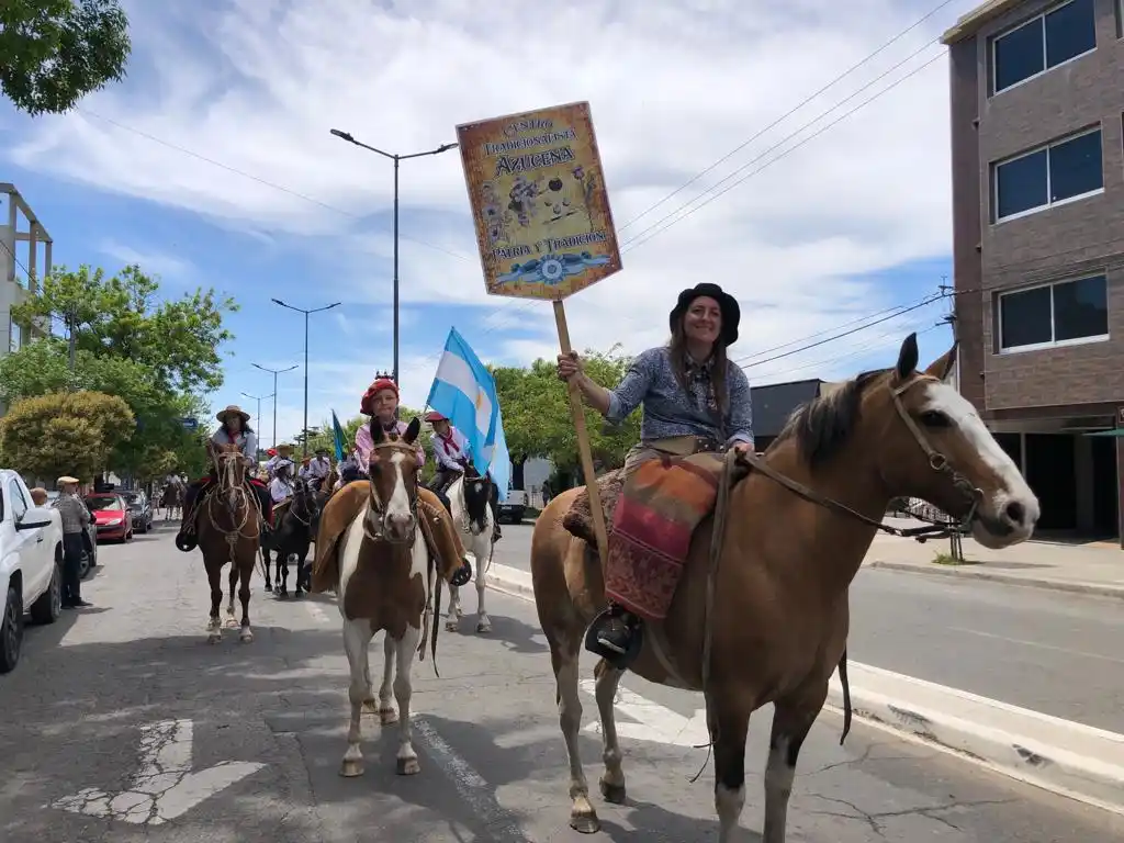 Fiesta por el Día de la Tradición: “La patria se hizo a caballo”