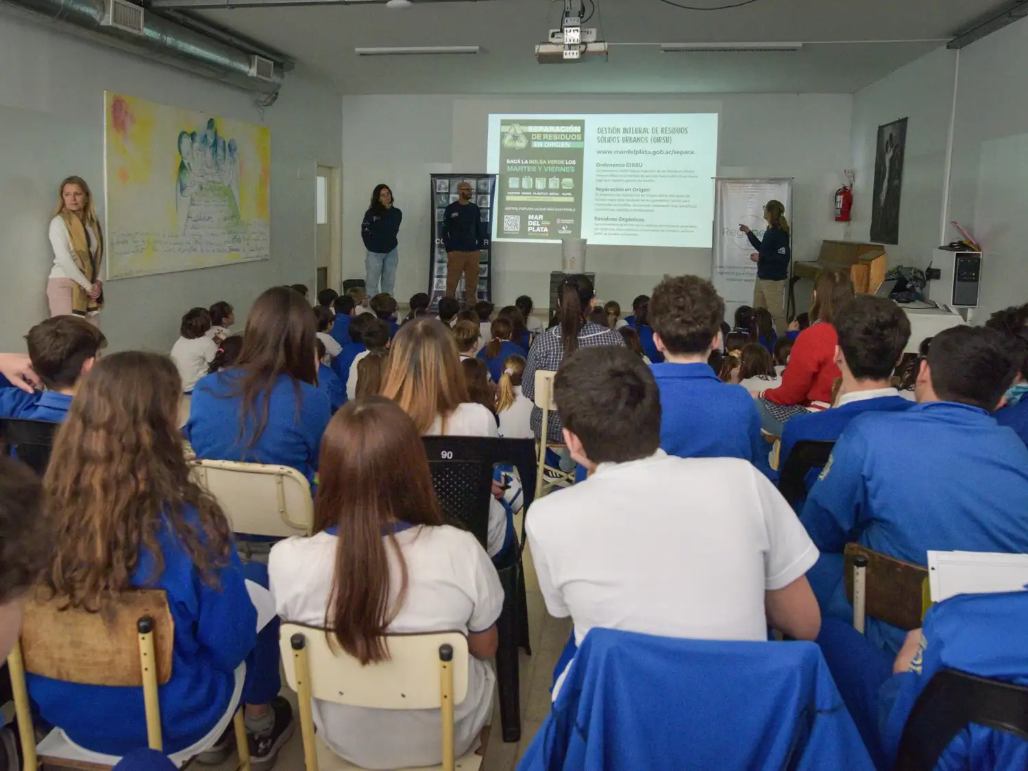 Quienes deseen solicitar la visita del programa pueden hacerlo en bit.ly/compostour2025.