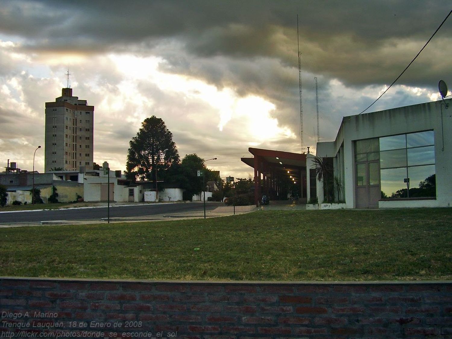 Trenque Lauquen: Venden el histórico inmueble del hotel El Faro para demolerlo y hacer un shopping