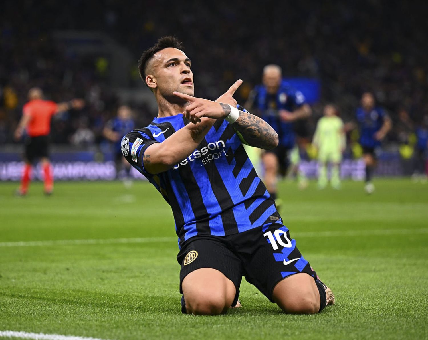 Inter eliminó a Barcelona en una semifinal para el recuerdo