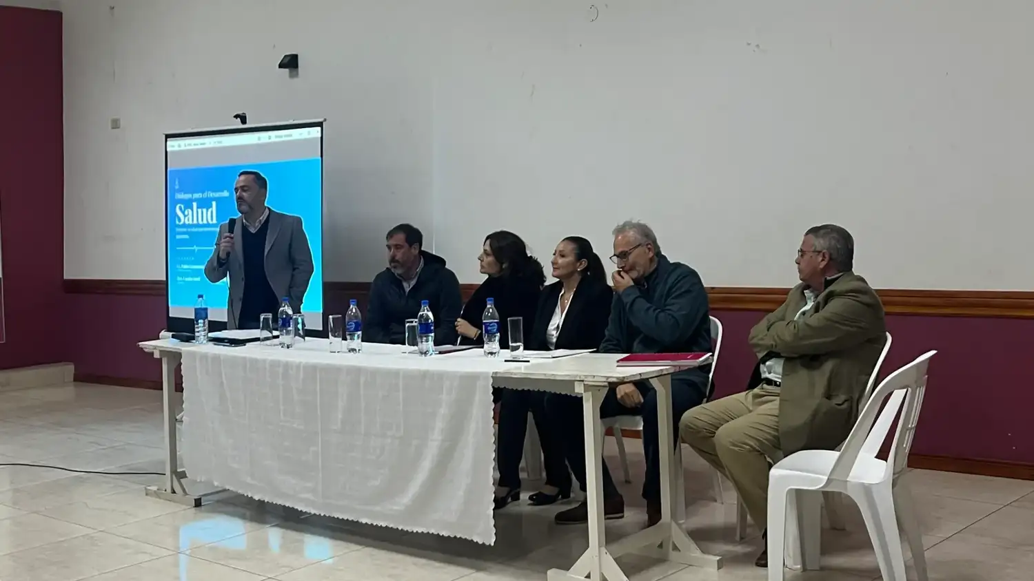 El IPED abrió un espacio de análisis sobre la situación de la salud en la provincia